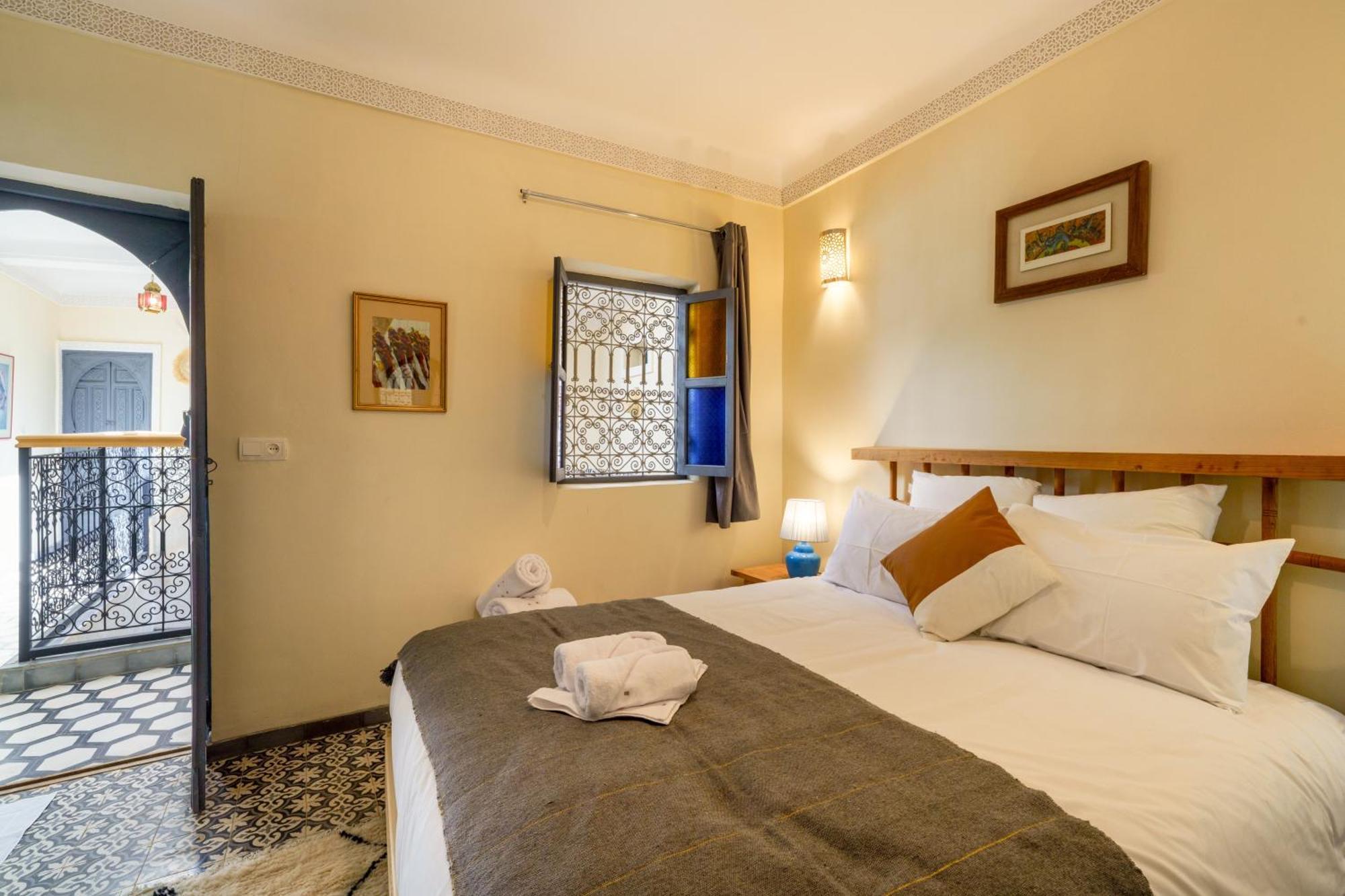 Riad 4 Chambres - Piscine & Petit Dejeuner Gratuit - Wifi Fibre Optique Marrakesch Exterior foto