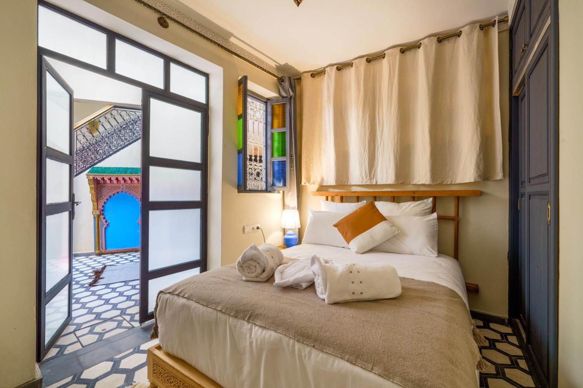 Riad 4 Chambres - Piscine & Petit Dejeuner Gratuit - Wifi Fibre Optique Marrakesch Exterior foto